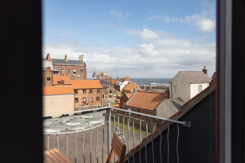 Silver Street Suites Whitby Ngoại thất bức ảnh